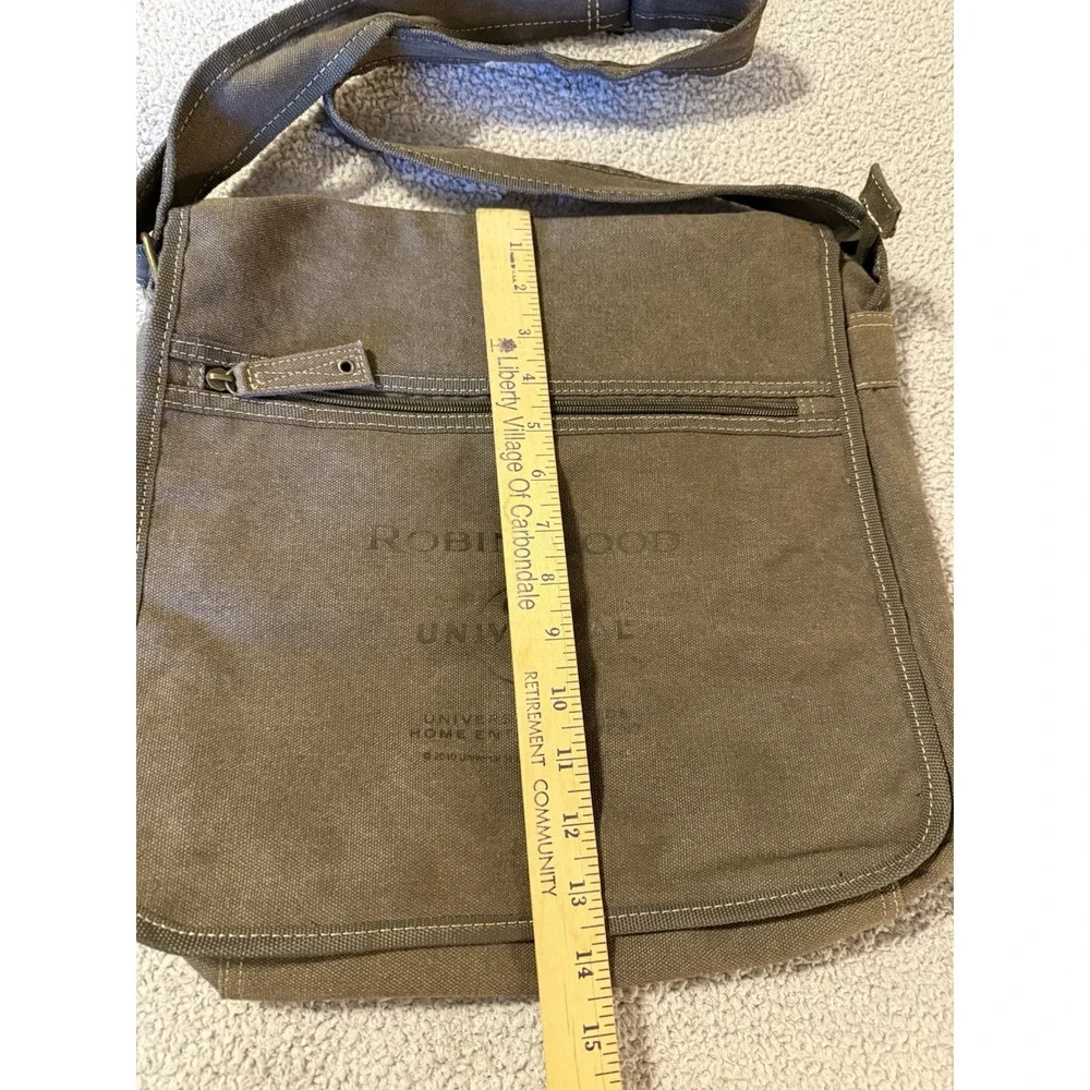 Robin Hood Universal Studios Movie Staff Bag Canvas Messenger Green Discontinued
